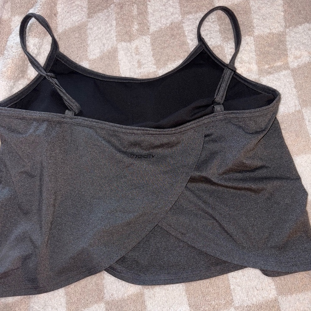 Modiv workout tank